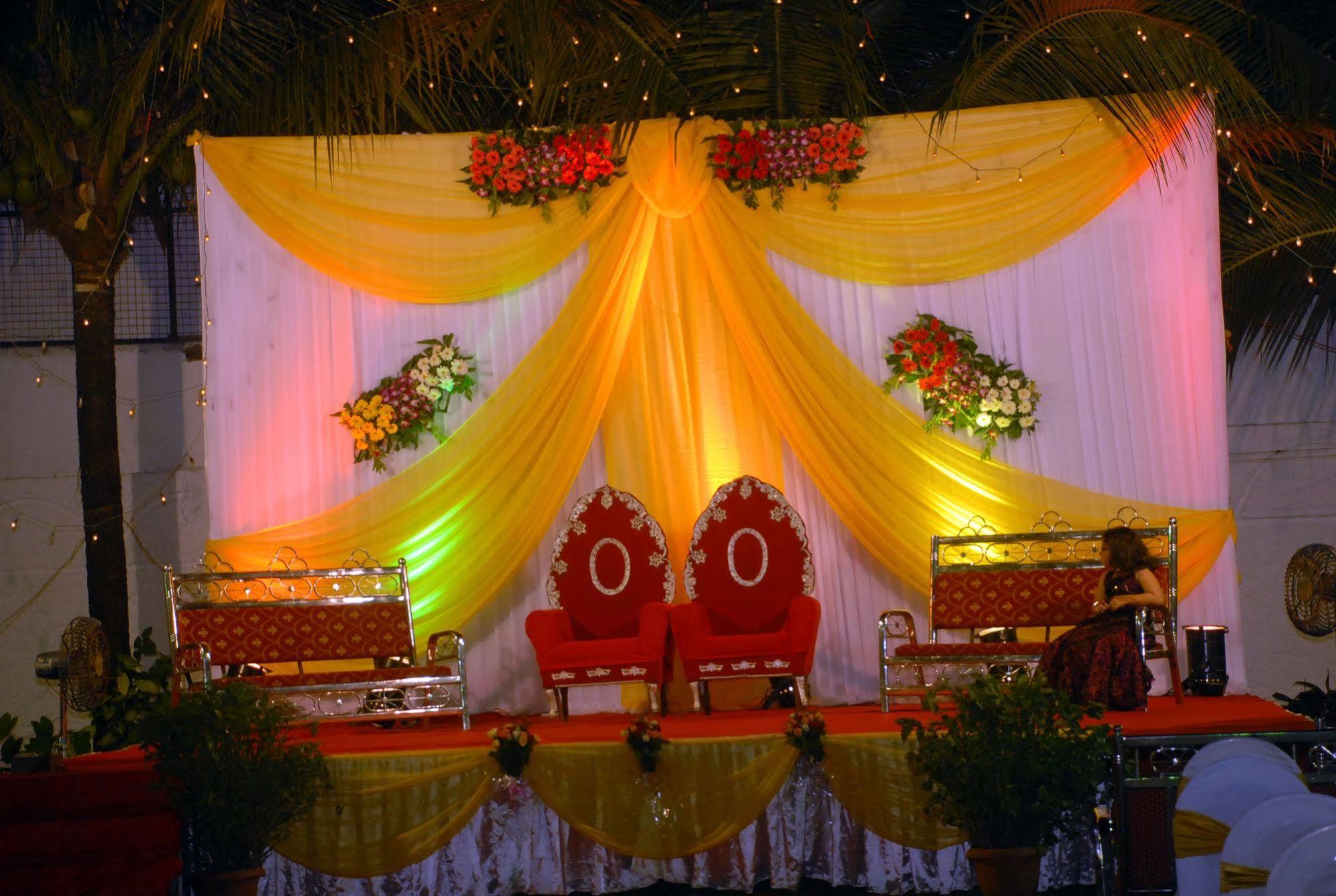 Oritel Service Andheri Apartment *
