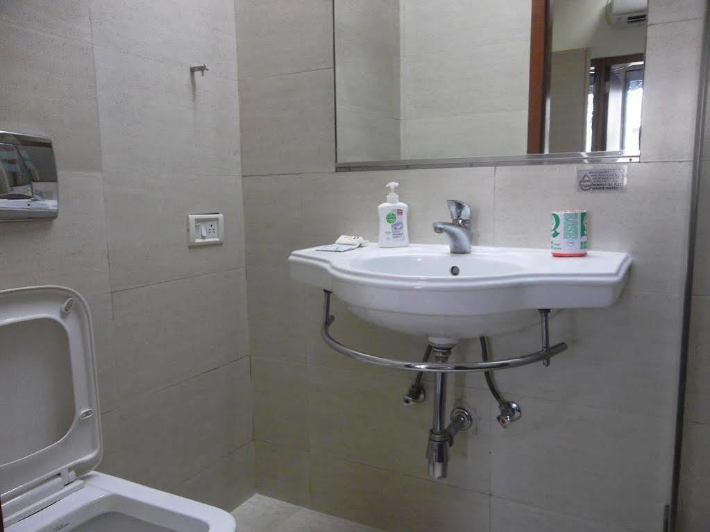 Elphinstone Hotel Mumbai