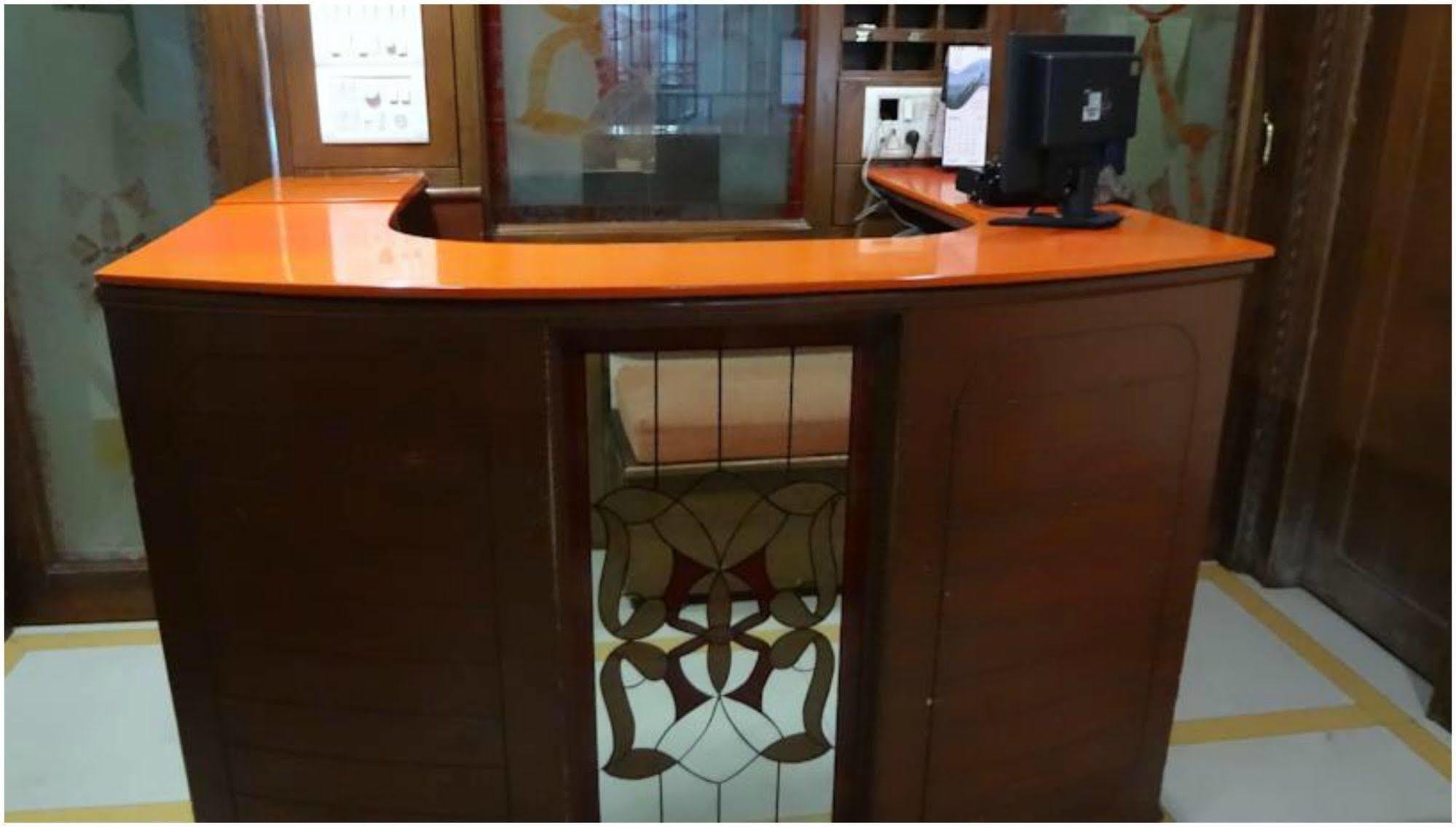 Hotel Arma Court - Near Us Embassy, Bkc Mumbai