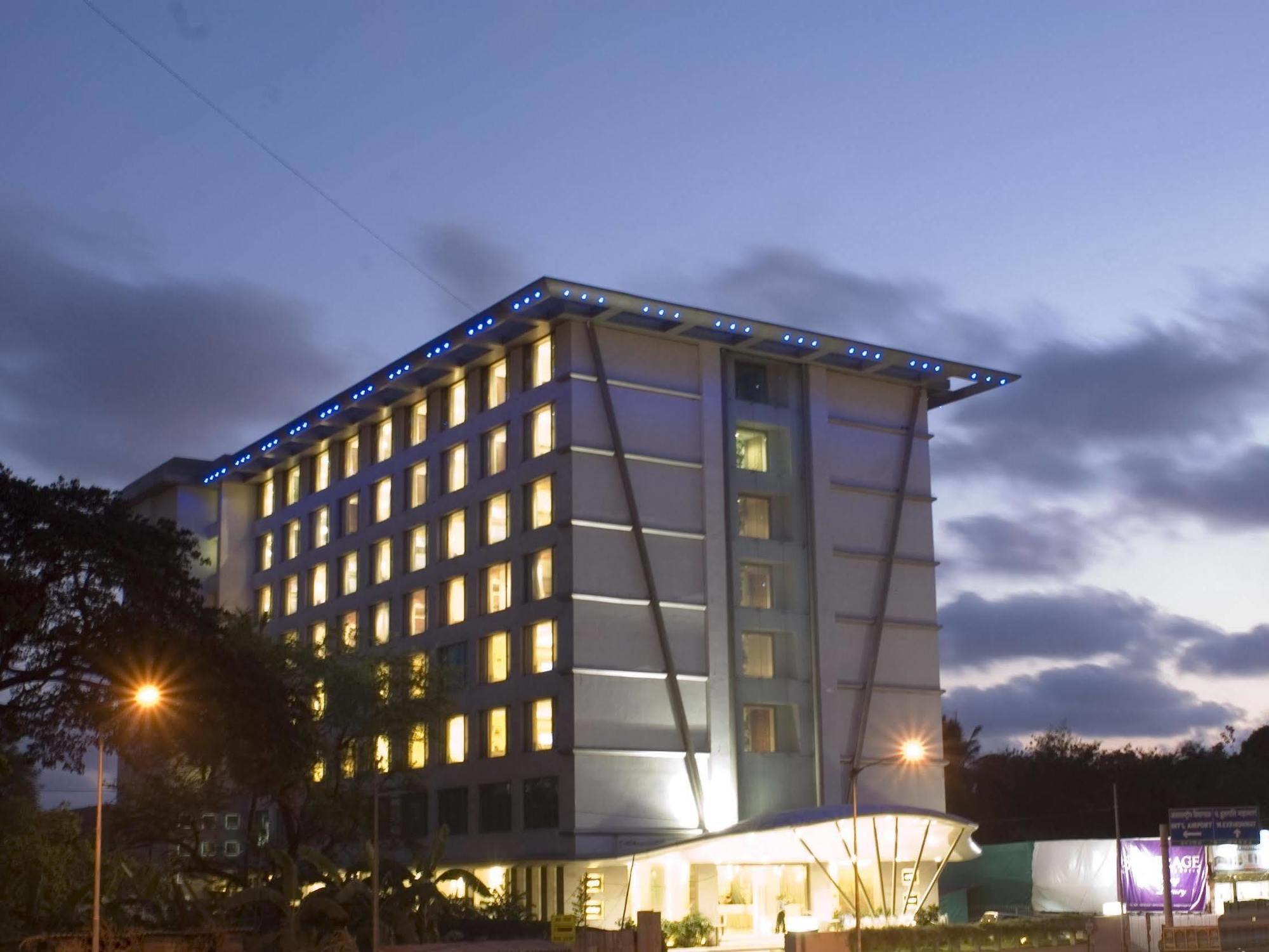 Hotel Mirage Hotel, International Airport