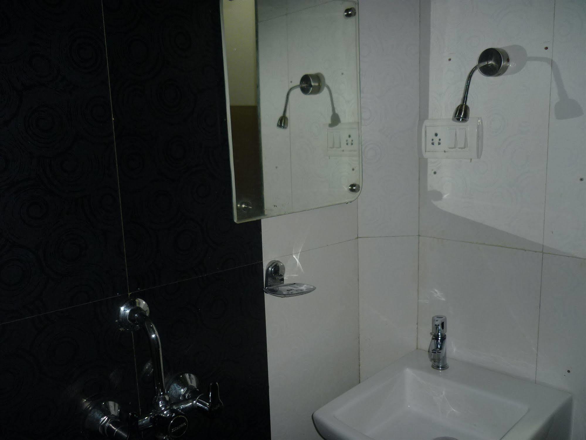 Hotel Ihotel Mumbai