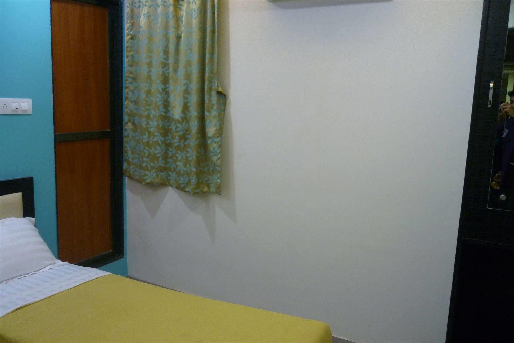 Ihotel Mumbai
