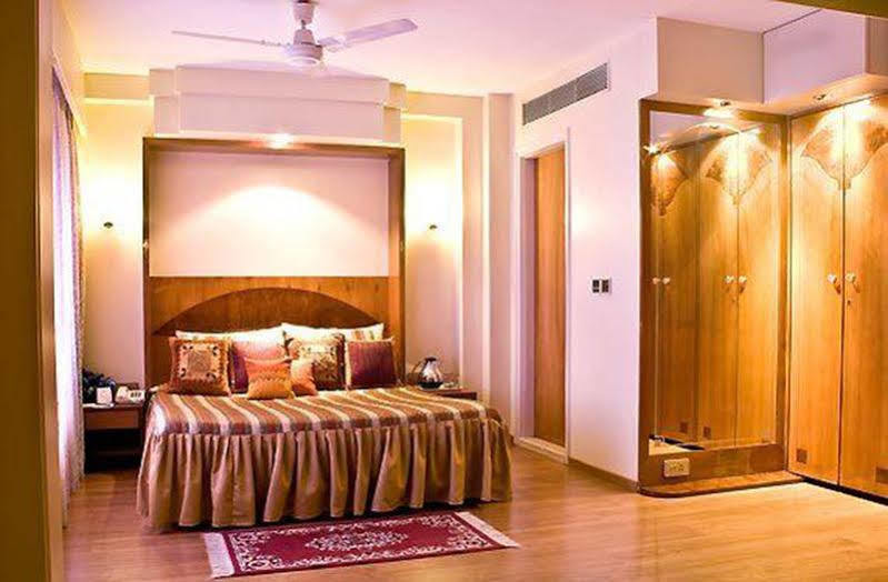 Hotel Midtown Pritam Mumbai