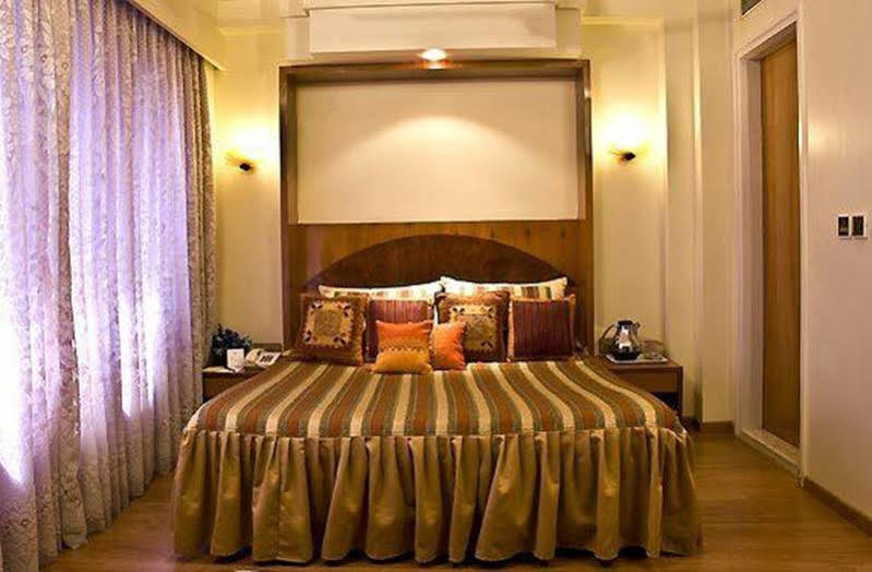 Midtown Pritam Hotel Mumbai