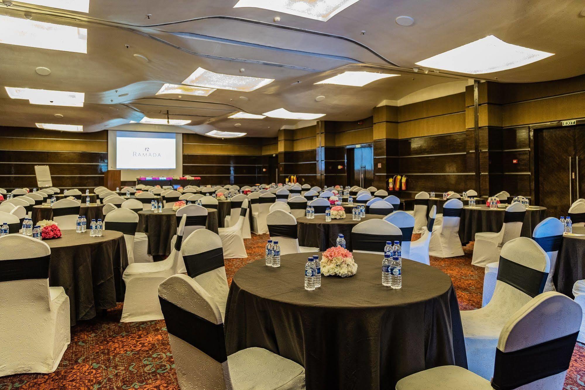 The & Powai Hotel 4*