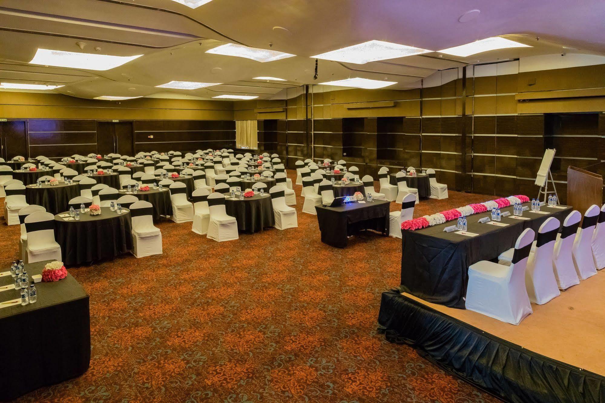 Hotel The & Powai Mumbai