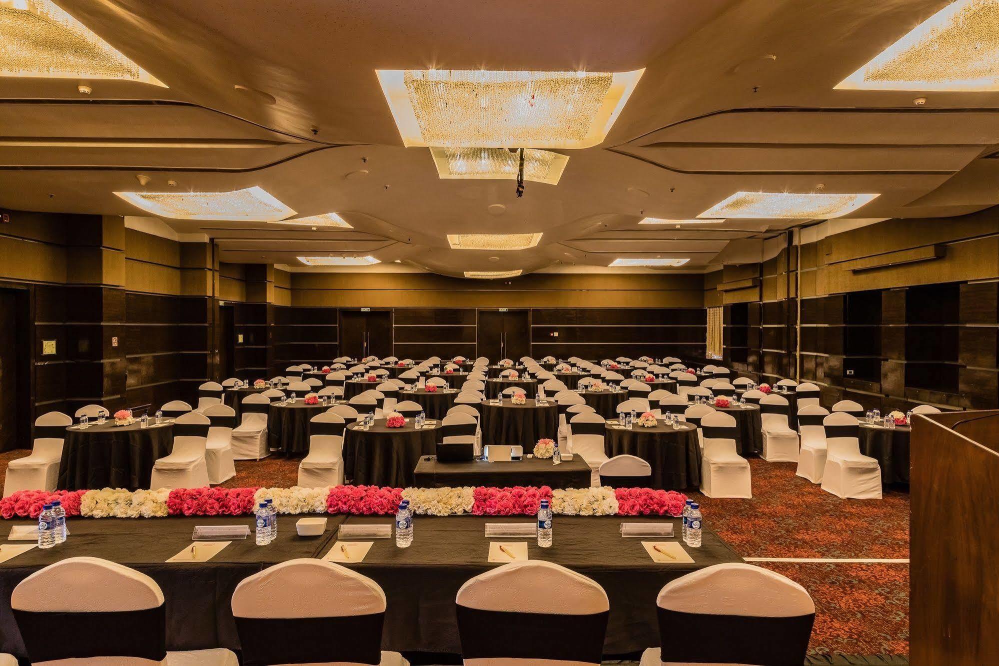 The & Powai Hotel Mumbai