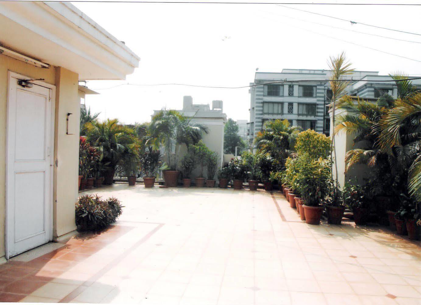 Airlines International Hotel 2*