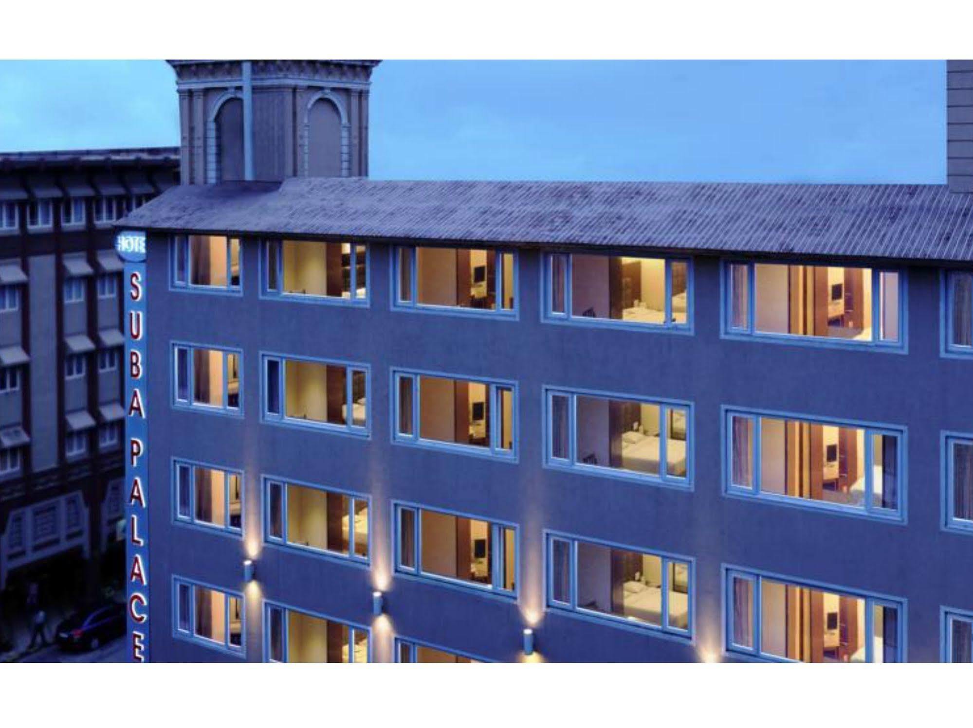 Suba Palace Near Gateway Of India 4* Mumbai