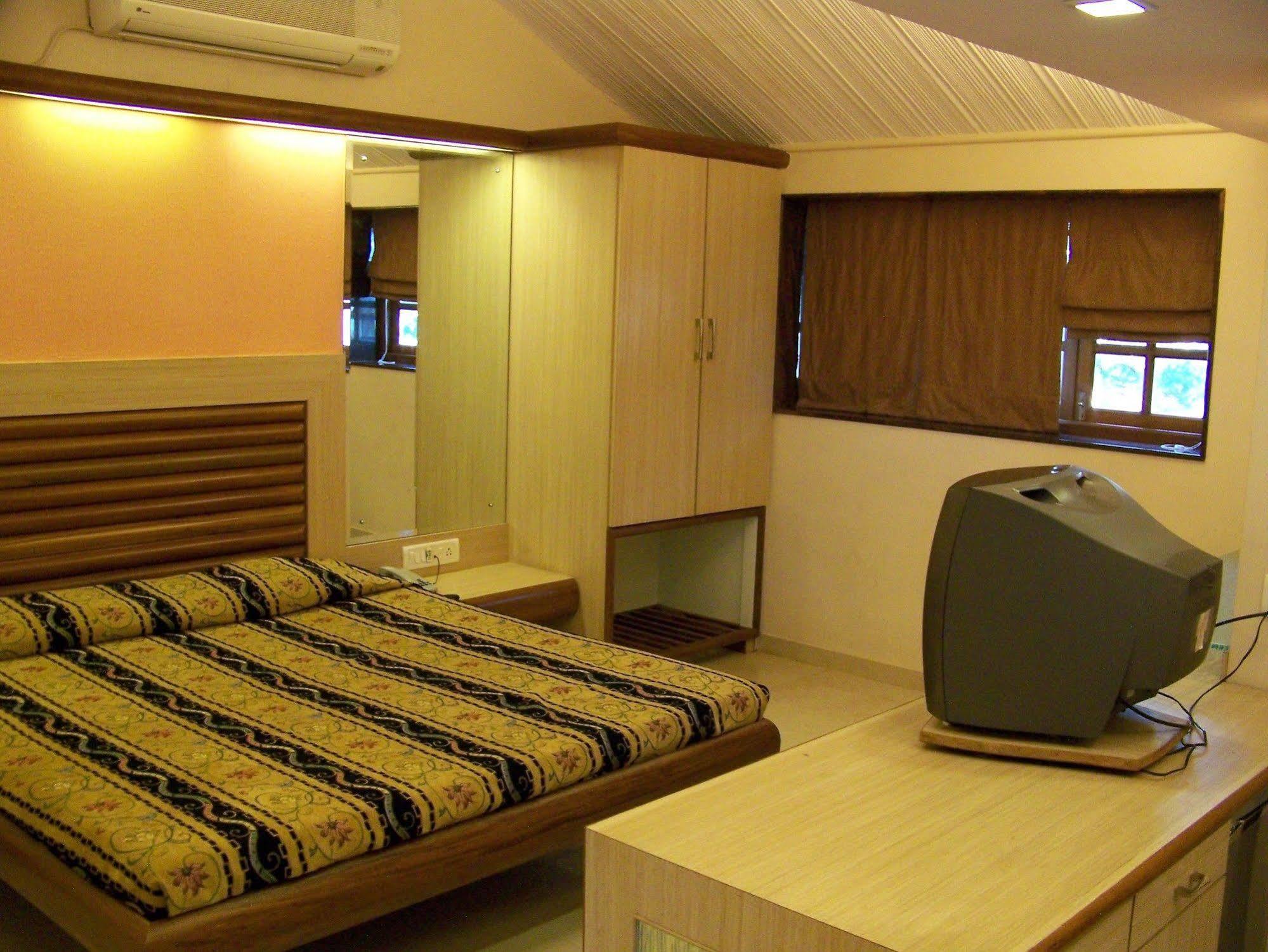 Hotel Garden 2*
