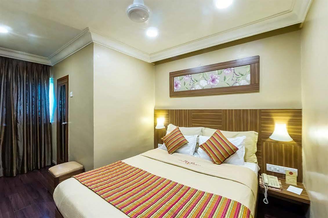 Landmark 2* Mumbai