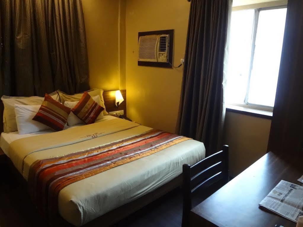 Landmark Hotel