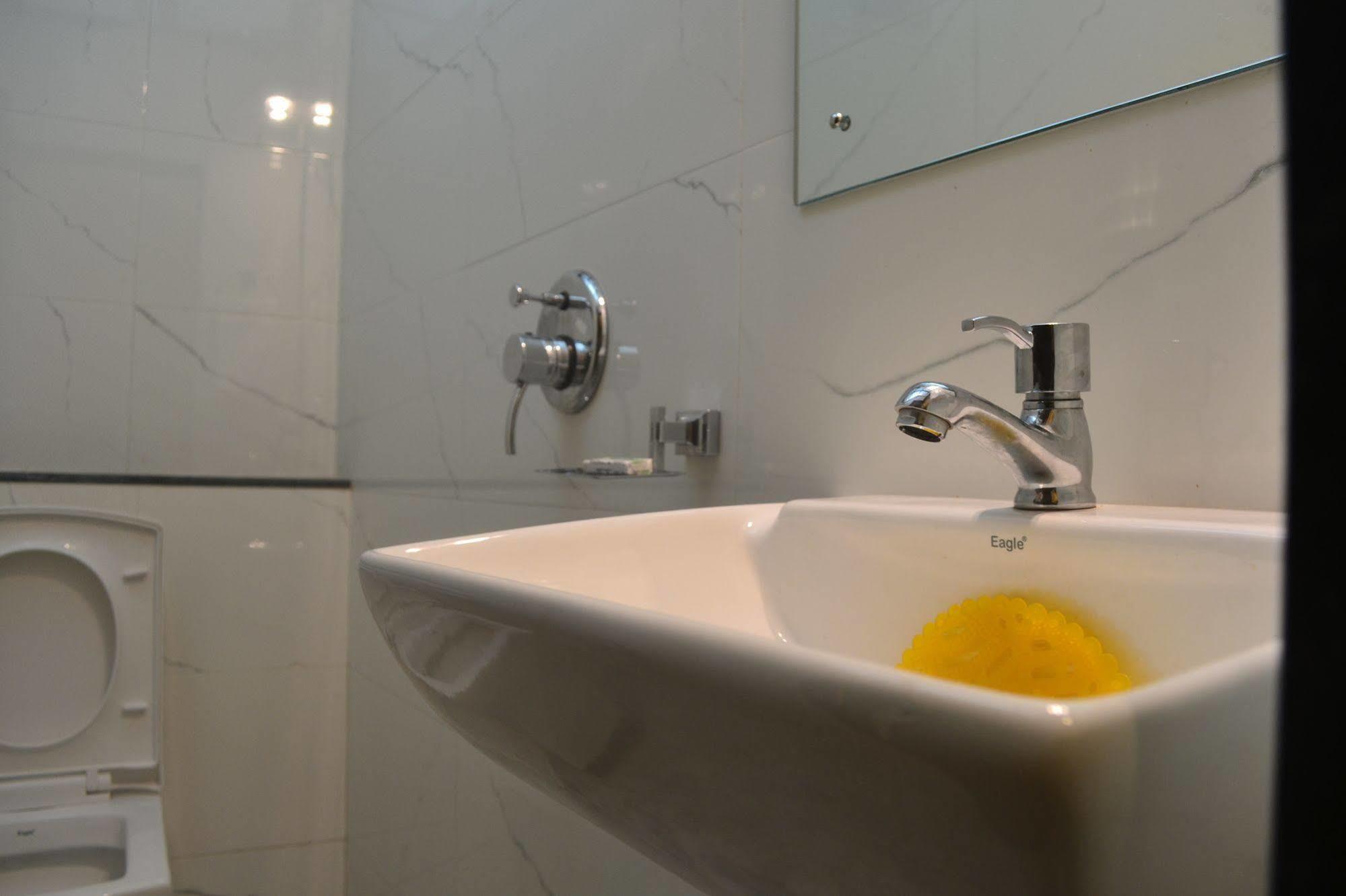 Super Collection O Airport Metro Andheri East 3*