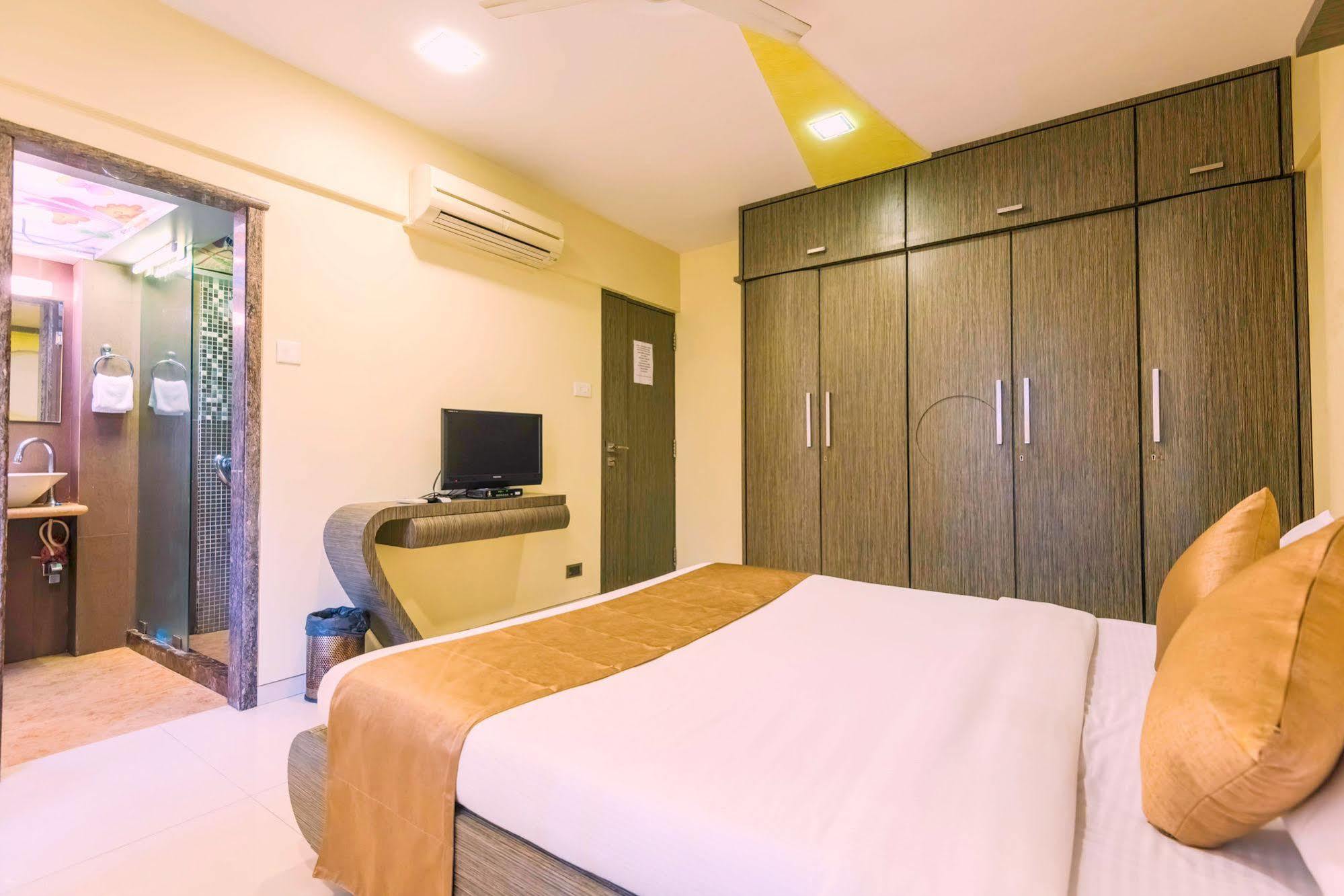 Dragonfly Emerald Apartment Mumbai