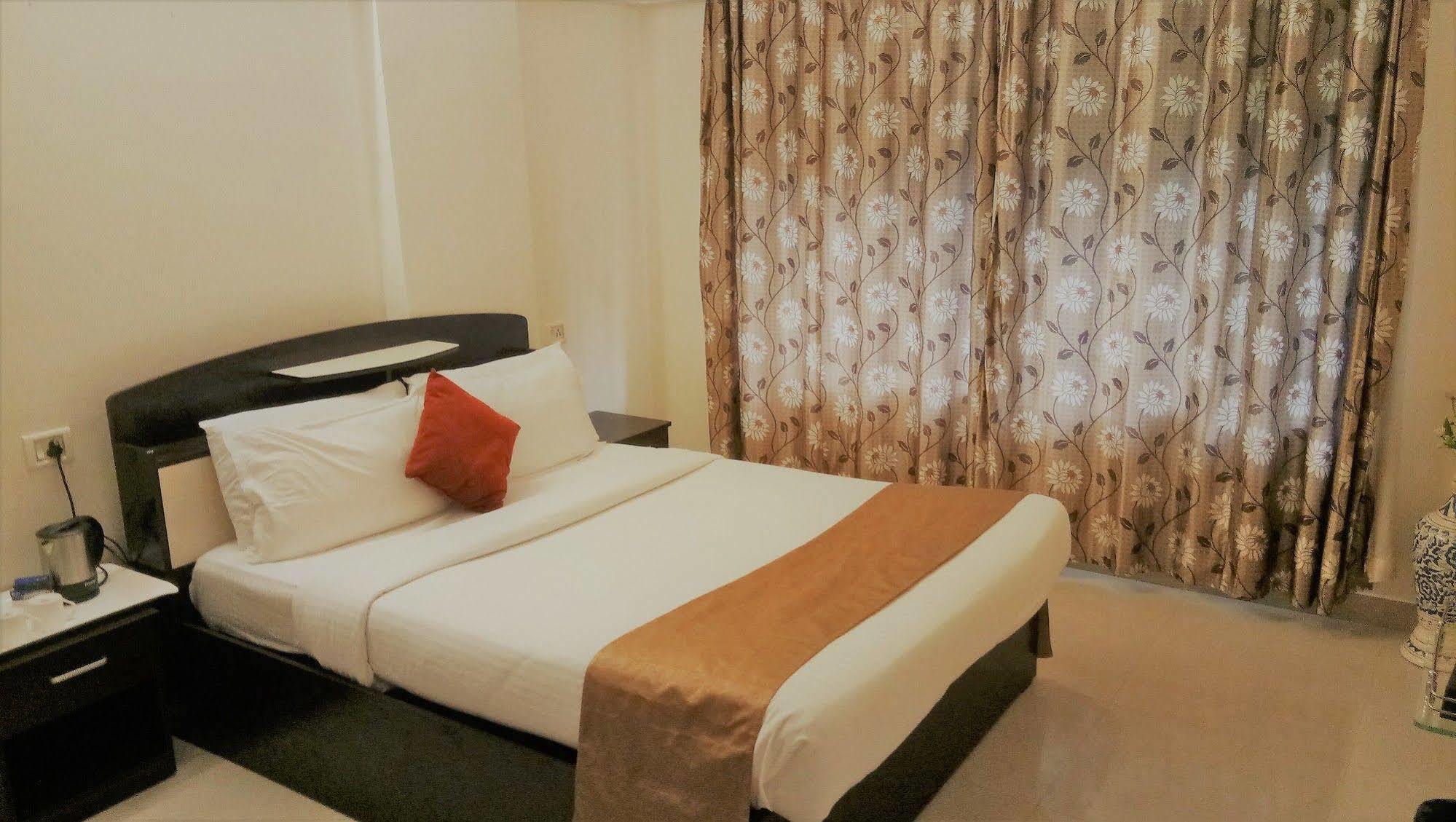 Dragonfly Emerald Apartment Mumbai