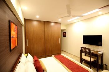 Fabexpress Nirvana Grace Hotel 3*