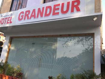 Grandeur-near International Airport