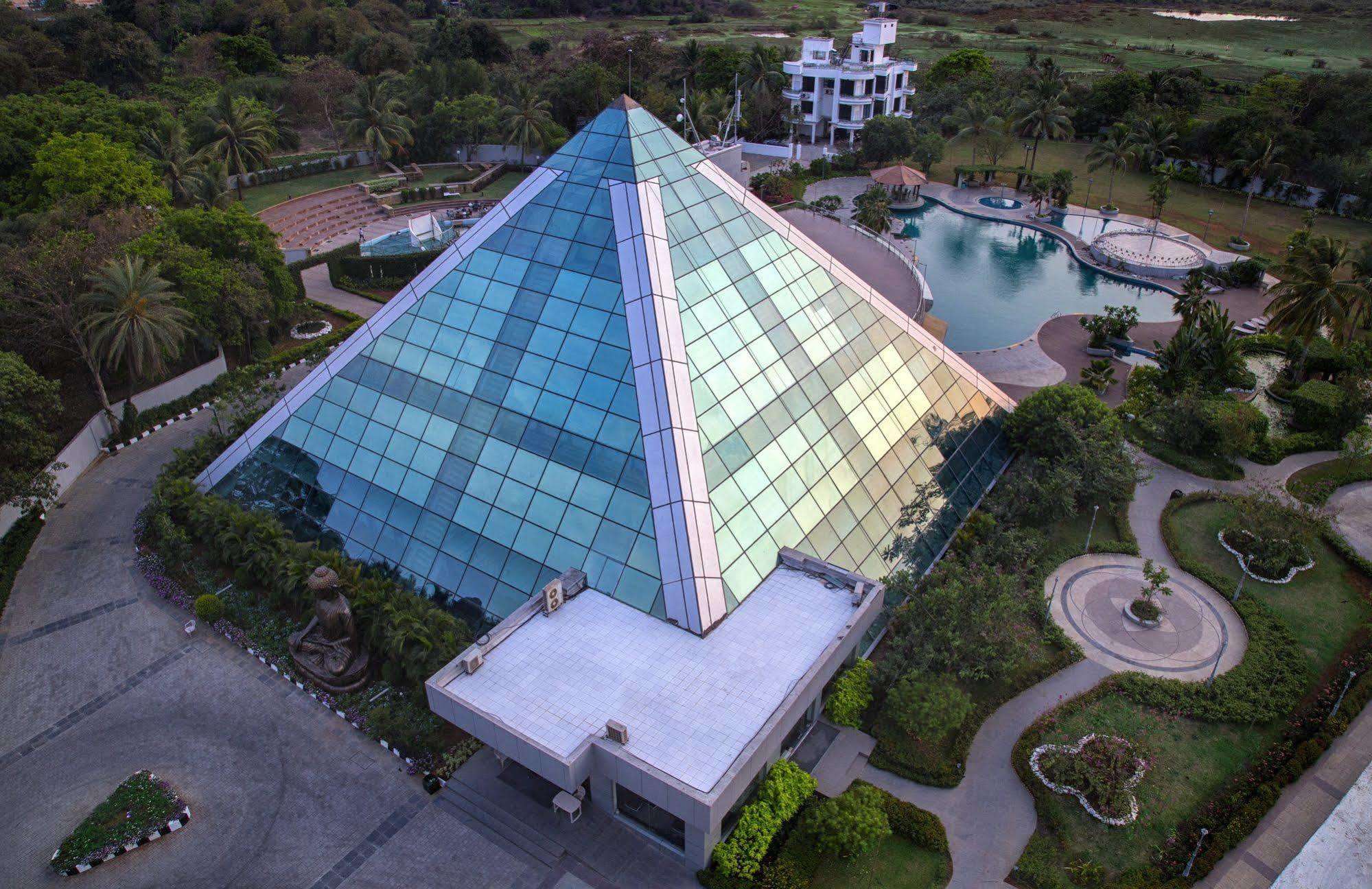The E At Eskay Resorts Resort Mumbai