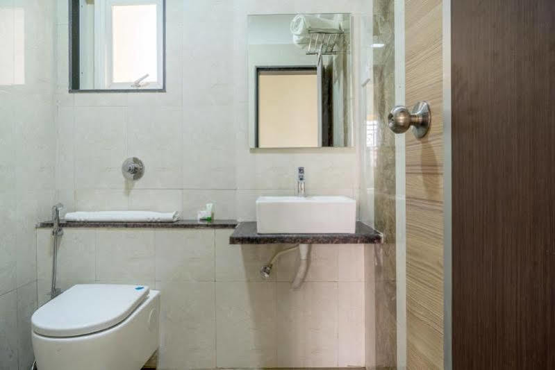 Oyo 11441 Casa Roomz Powai 3* Mumbai