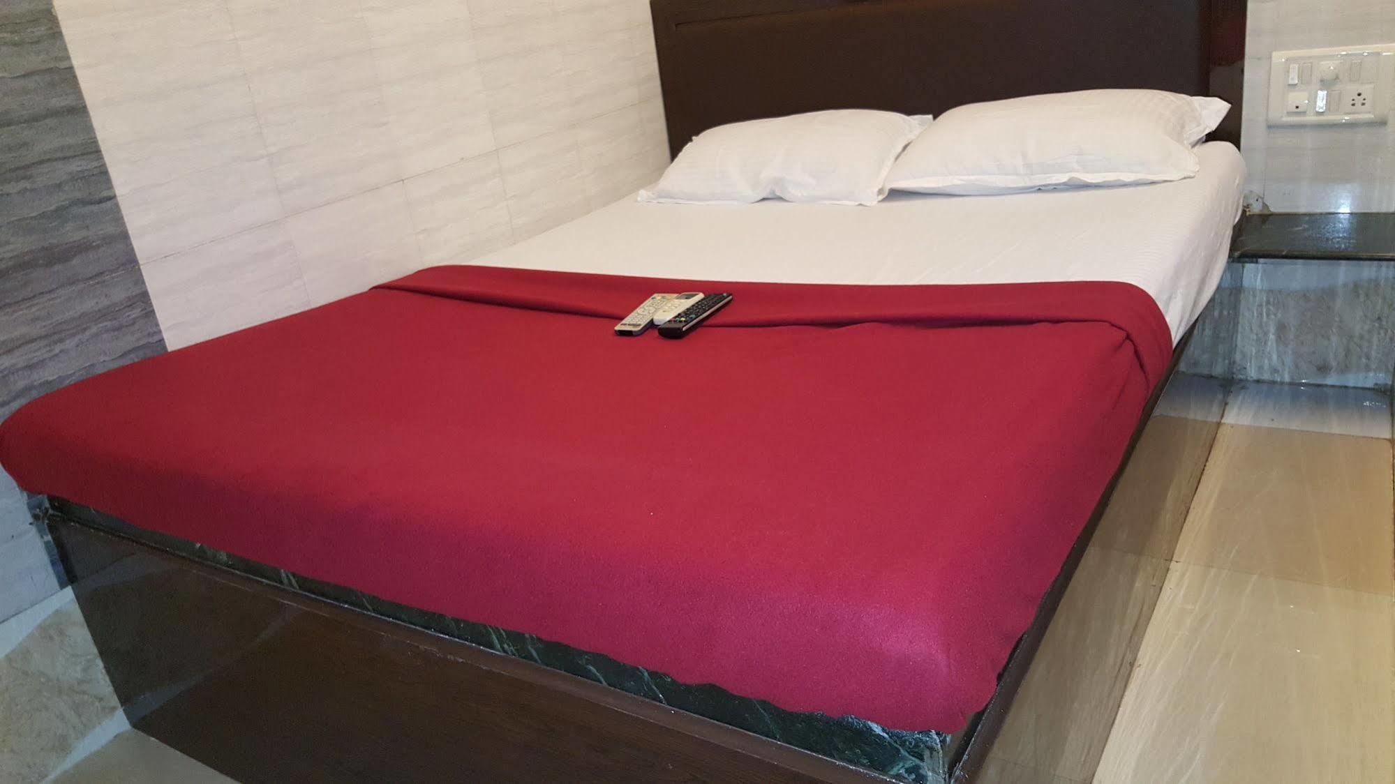 Hotel Hotel Al Mehraj Mumbai