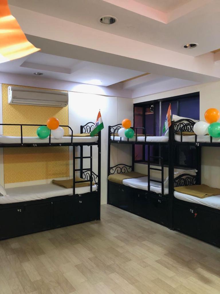 Bandra Only For Indian Hostel Mumbai