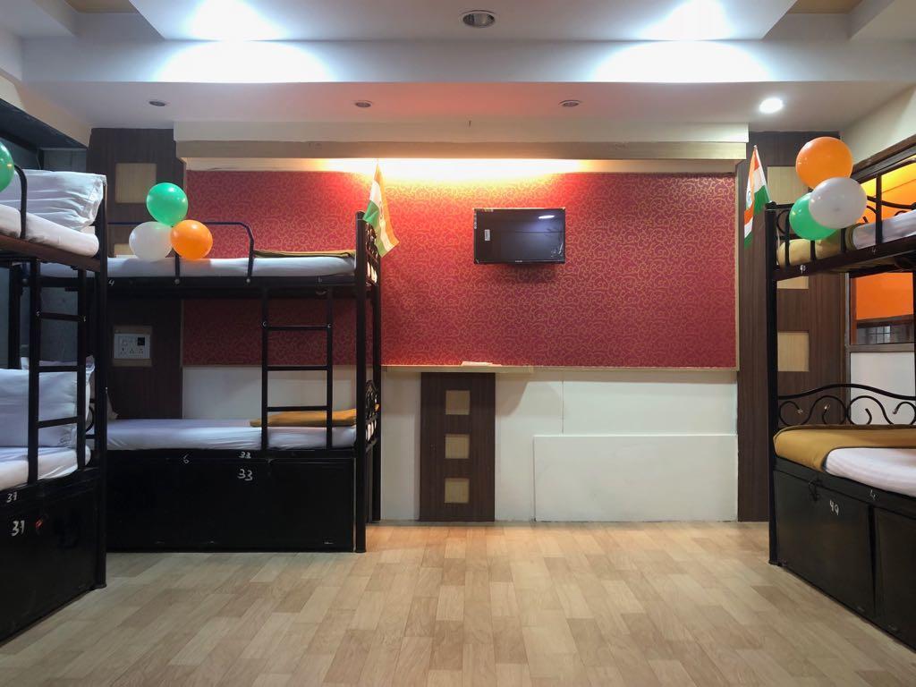 Hostel Bandra Only For Indian Mumbai