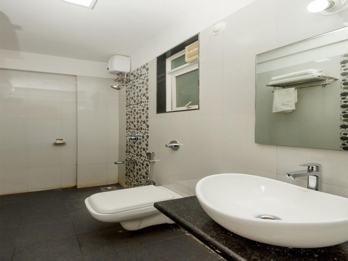 Oyo 11441 Casa Roomz Powai