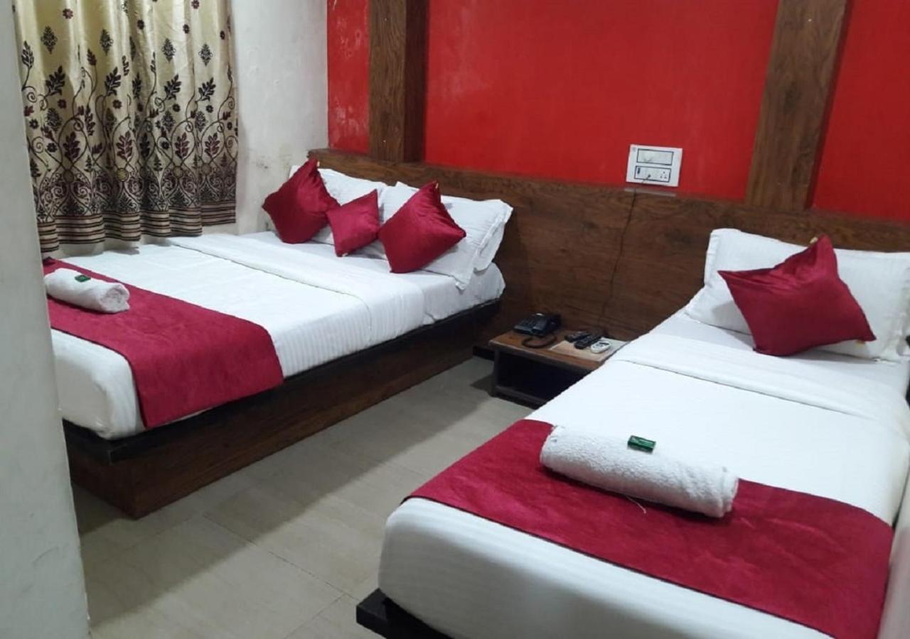 Hotel Sai Leela Residency 2*
