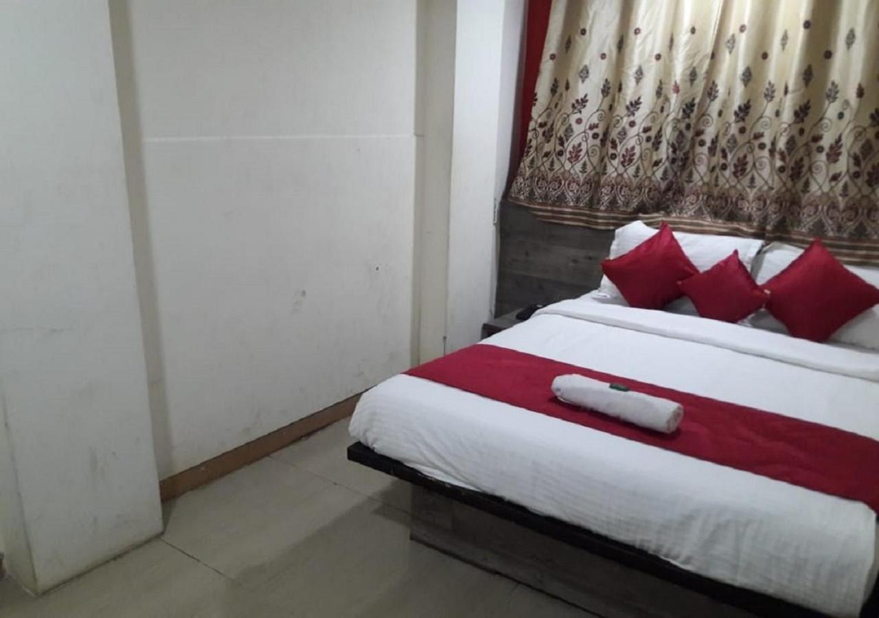 Hotel Sai Leela Residency 2*