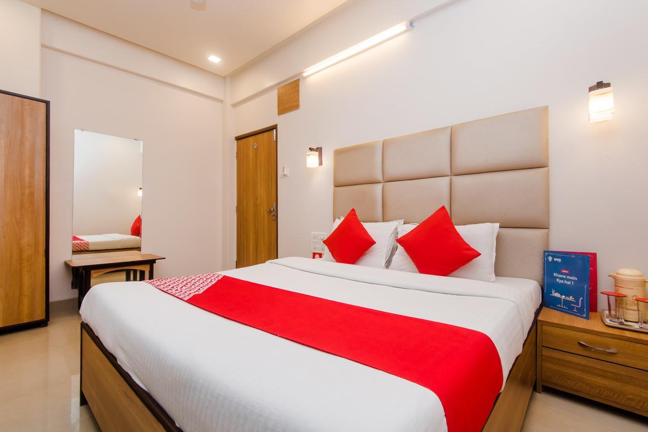Oyo 935 Palkhee Mumbai