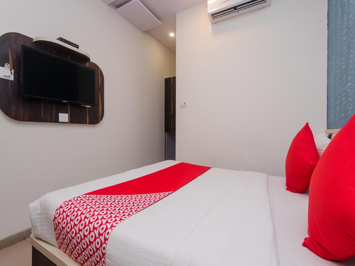 Oyo 7879 Golden Tulipz Boutique Hotel Mumbai