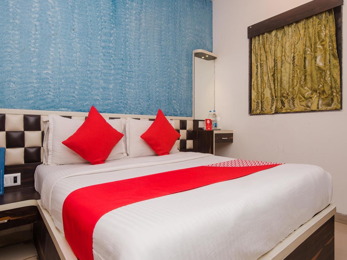 Oyo 7879 Golden Tulipz Boutique Hotel 3*