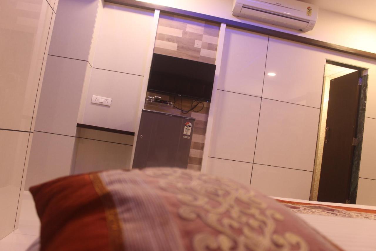 Hotel Celeste, Colaba