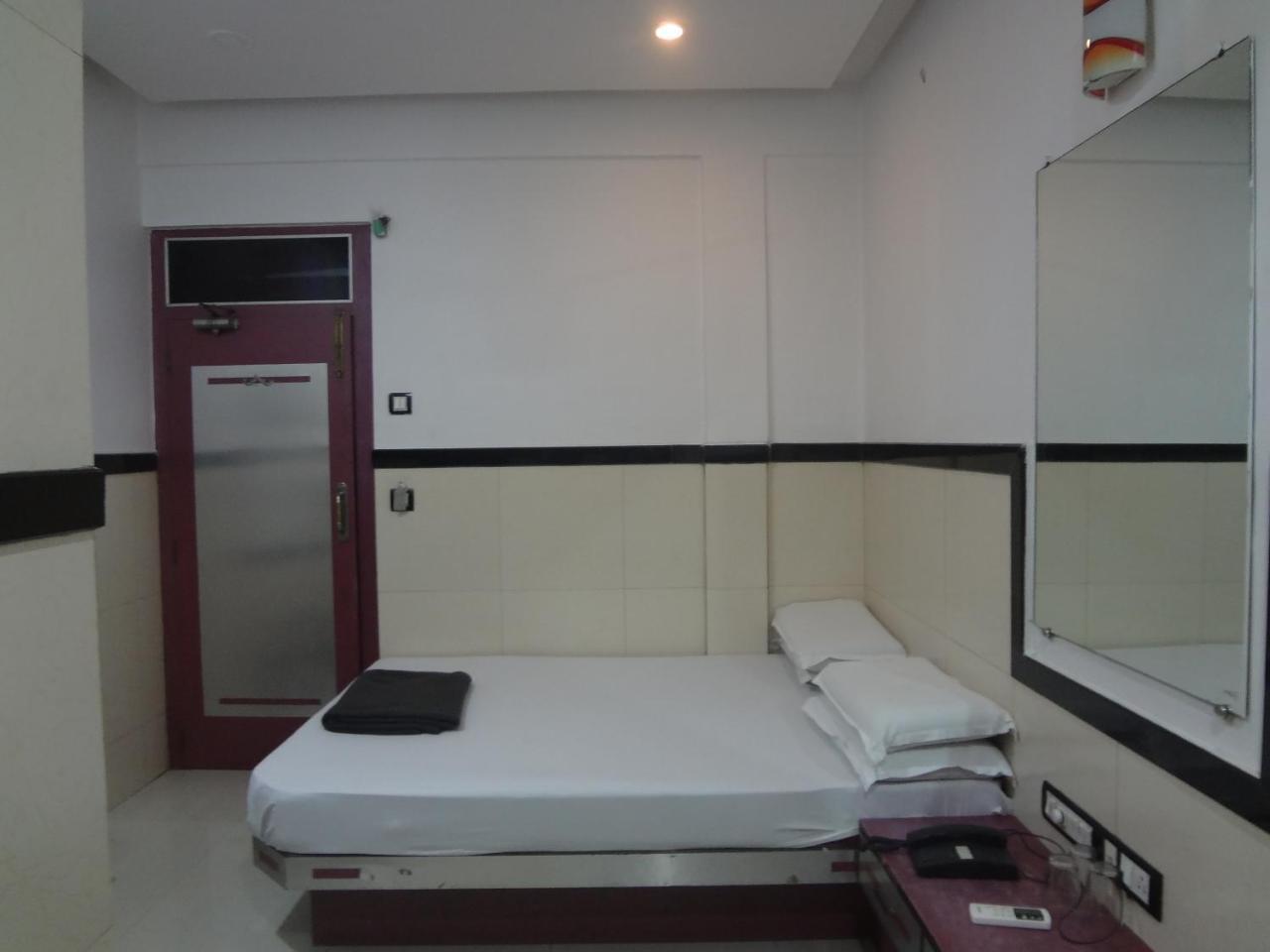 Swapna International Hotel Mumbai