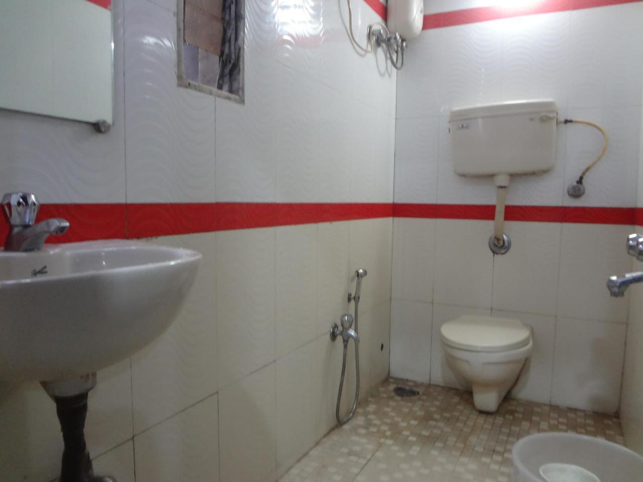 Hotel Swapna International Mumbai