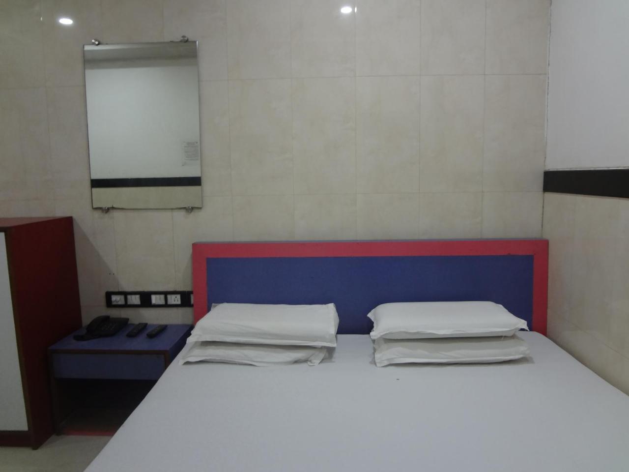 Swapna International 3*