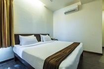 Hotel Oyo Premium Intl Airport 3