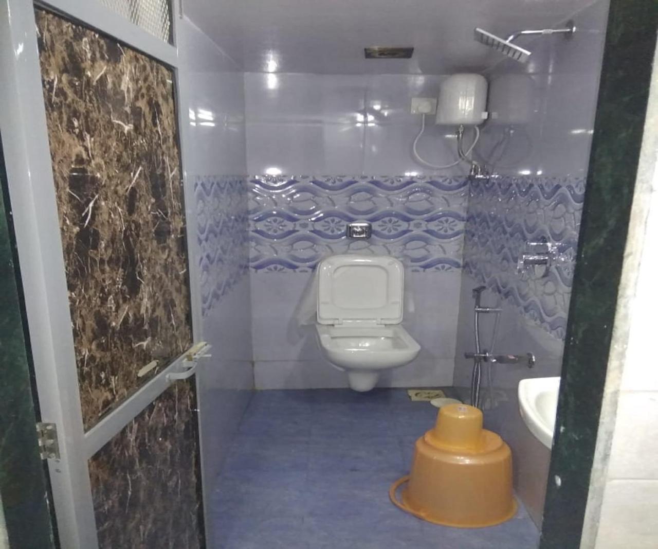 Hostel Ahlan