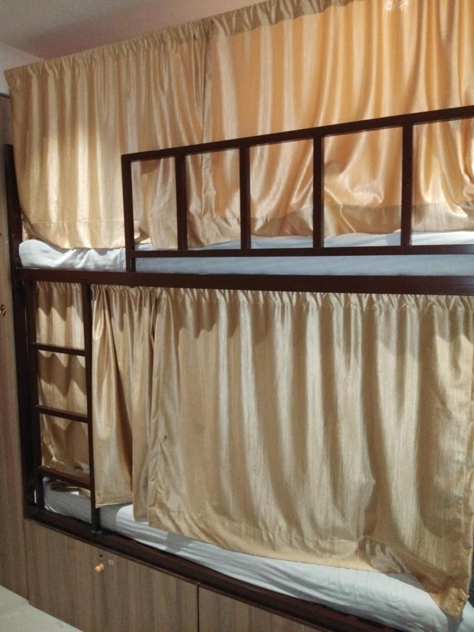 Bed & Breakfast Golden 2*