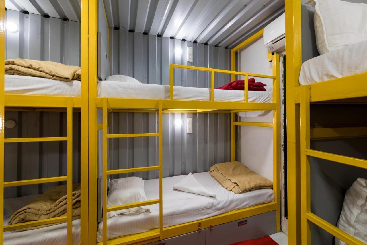 Backpackers, Andheri Midc