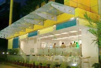 Privilege Inn