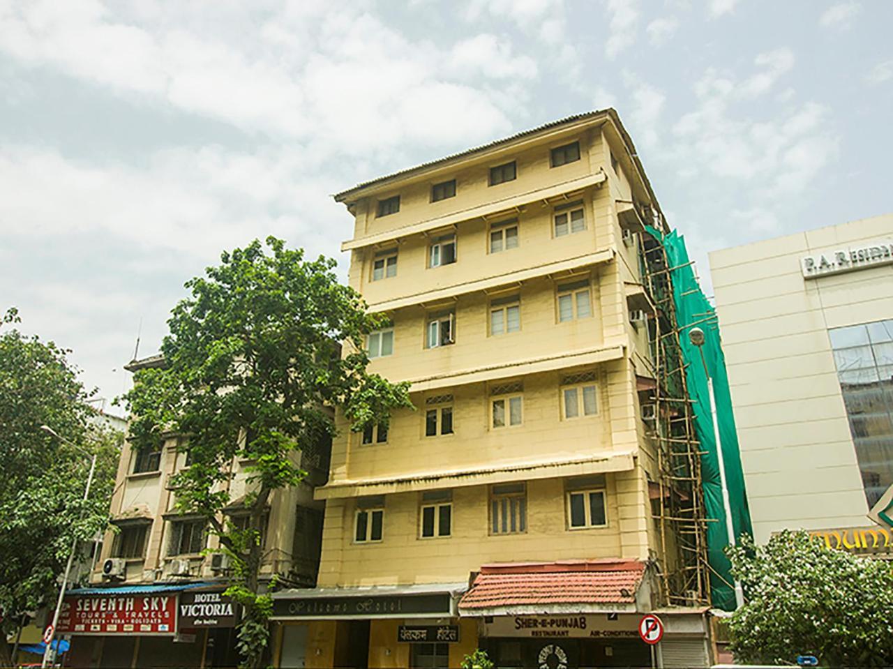 Hotel Oyo 8860 Welcome