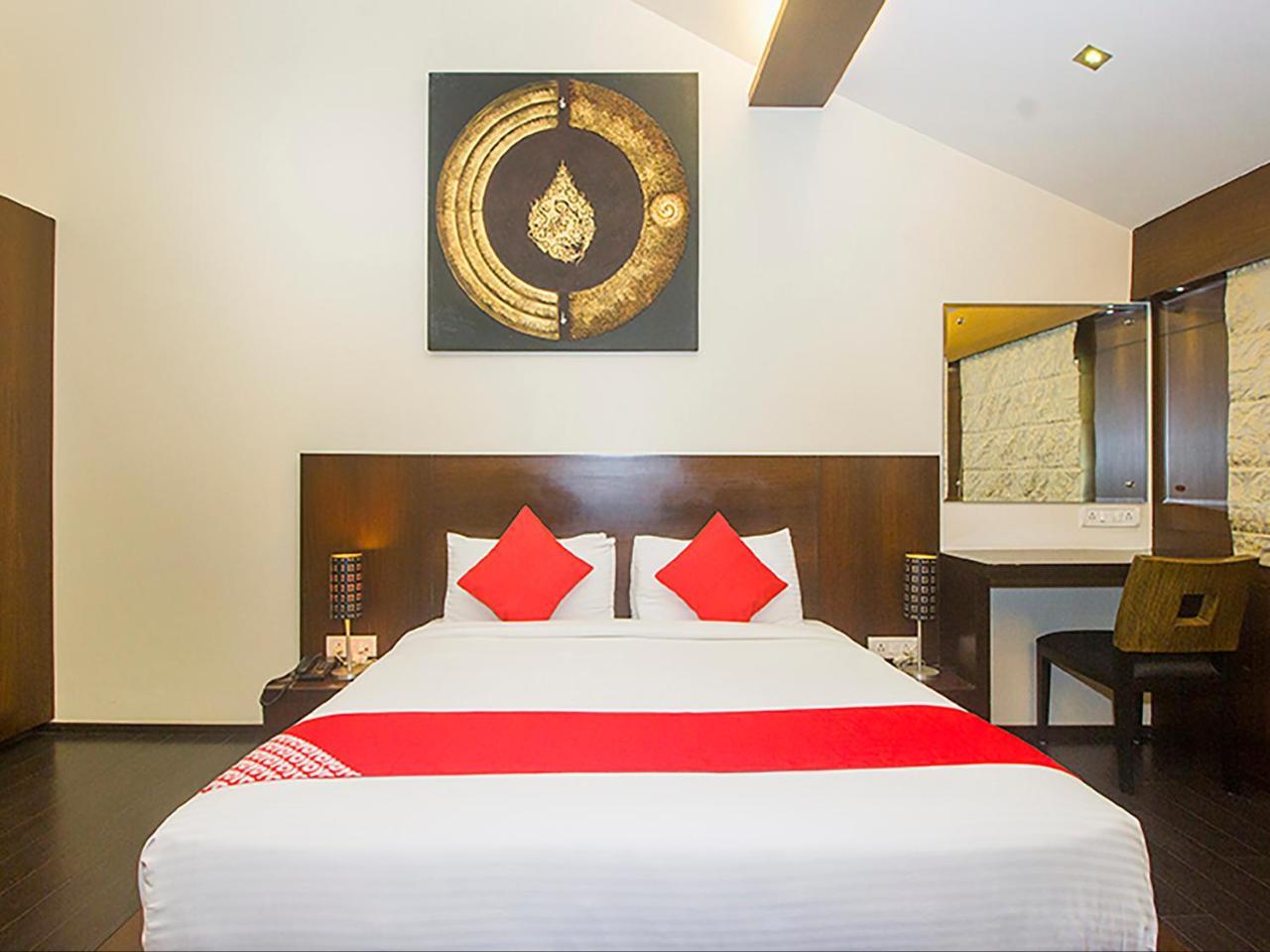 Oyo 8860 Welcome Mumbai