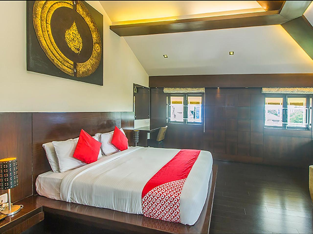 Oyo 8860 Welcome Hotel 3*