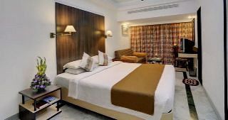 Hotel The Emerald & Executive
