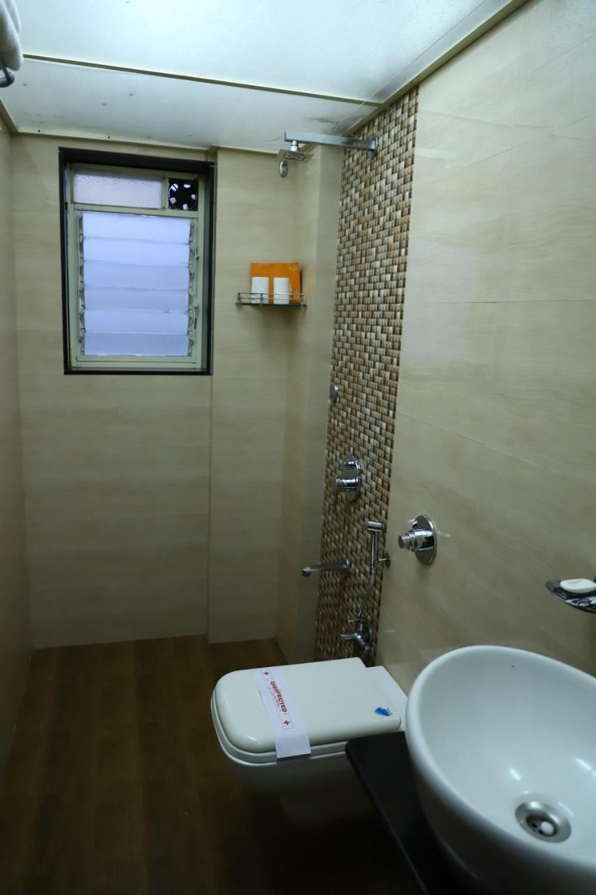 Bharat Avenue Hotel 3*