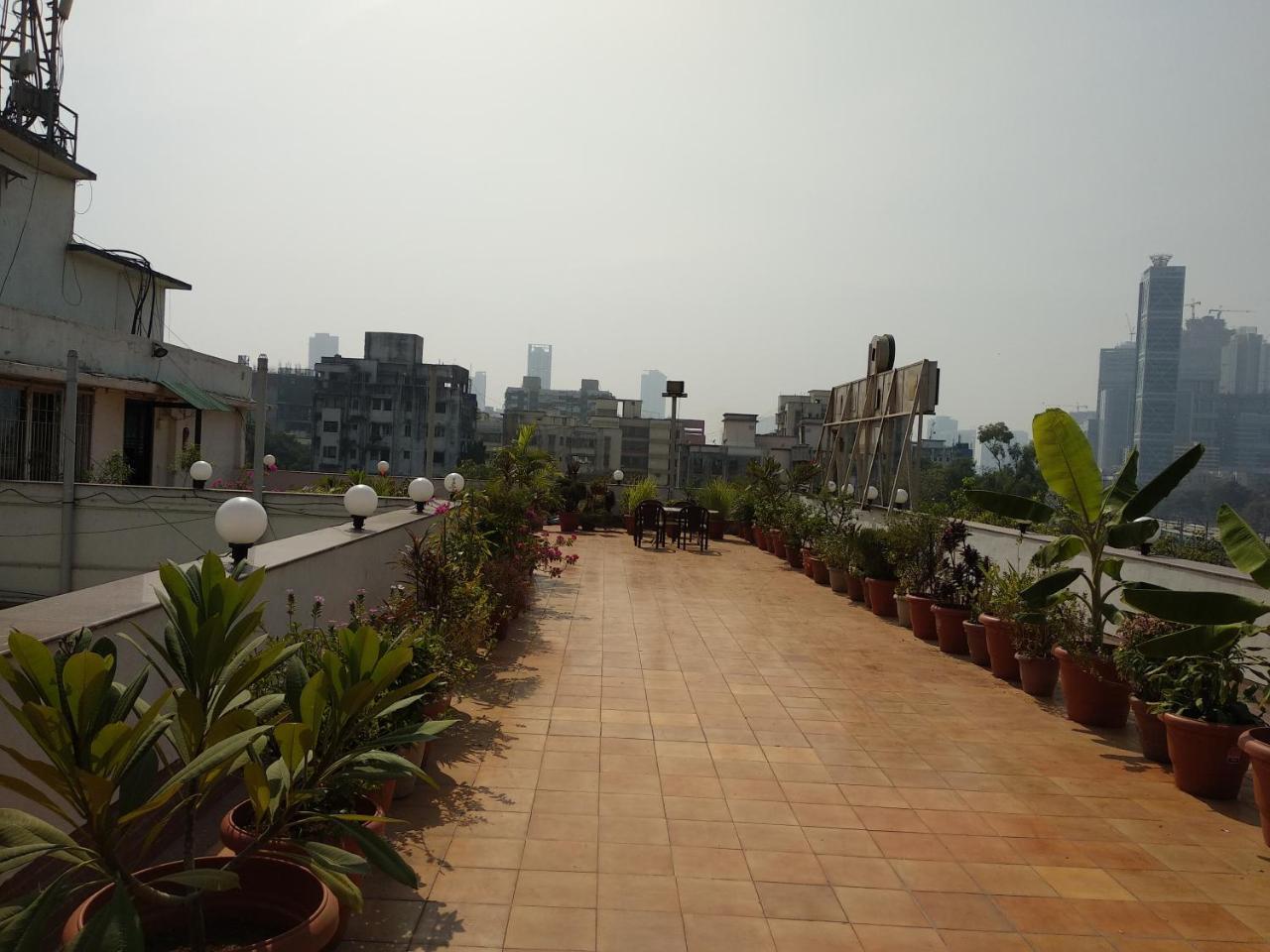 Parklane Hotel 3*