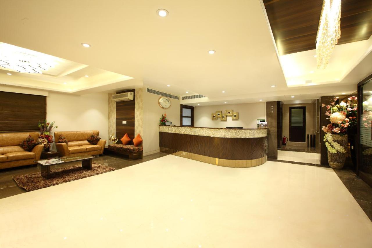 Suba Palace Near Gateway Of India Hotel 4*