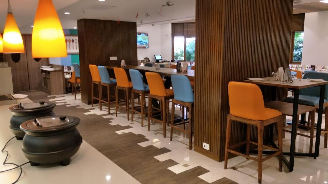 Hotel The & Powai 4*