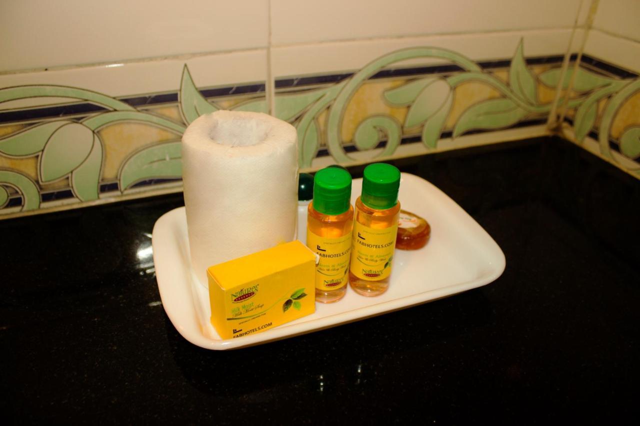 Fabexpress Deluxe Comfort - Nr Kokilaben Hospital 3*